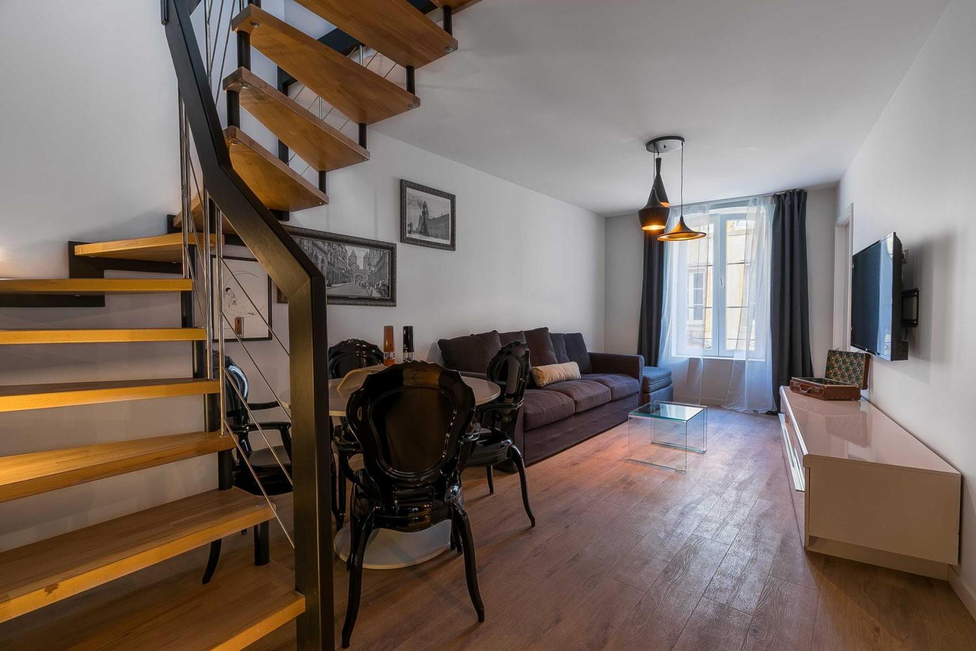 Superbe Duplex Avec Terrasse Au Coeur De *